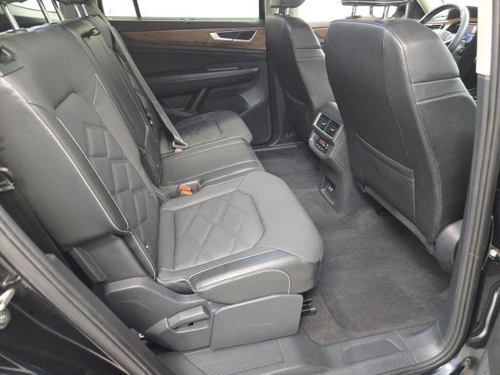 used 2024 Volkswagen Atlas car, priced at $29,999