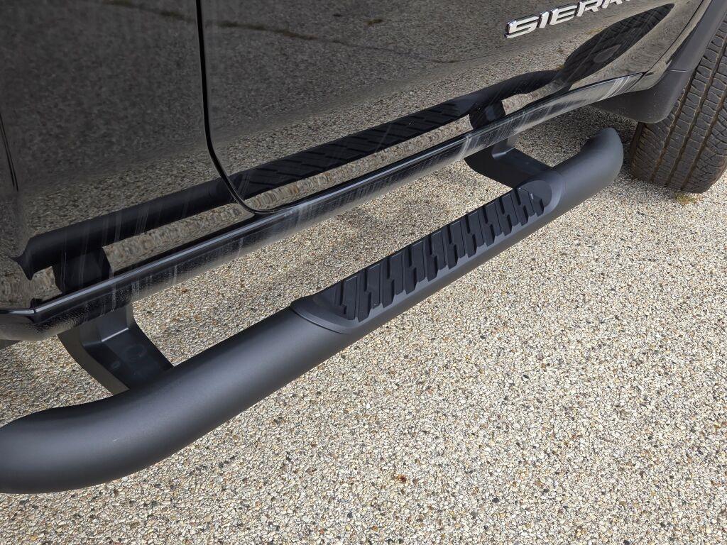 new 2025 GMC Sierra 2500 car, priced at $62,939