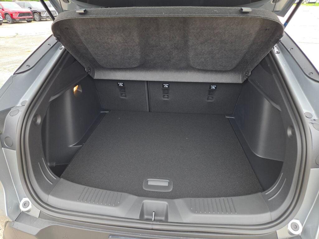 new 2025 Buick Envista car, priced at $23,497