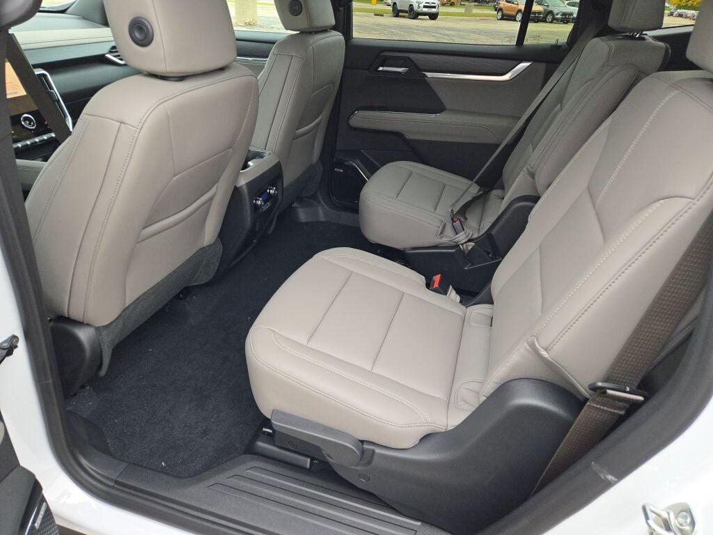 new 2026 GMC Acadia car, priced at $45,909