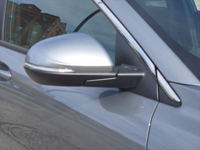 new 2025 Buick Envista car, priced at $26,460