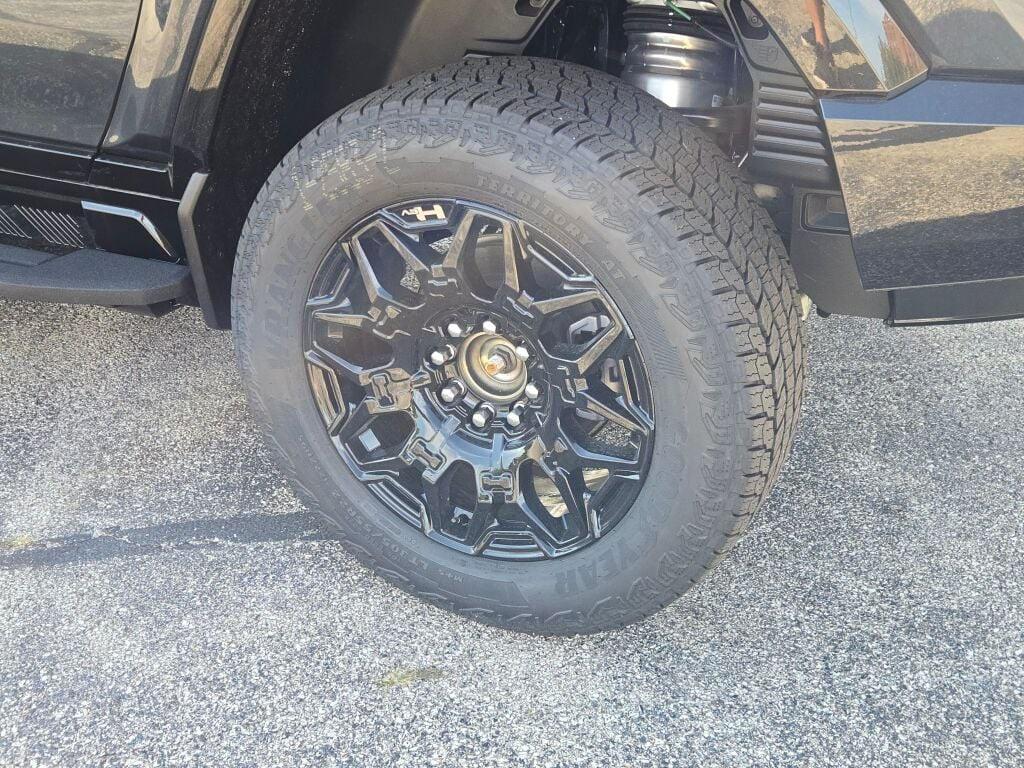 new 2025 GMC HUMMER EV SUV car, priced at $86,997