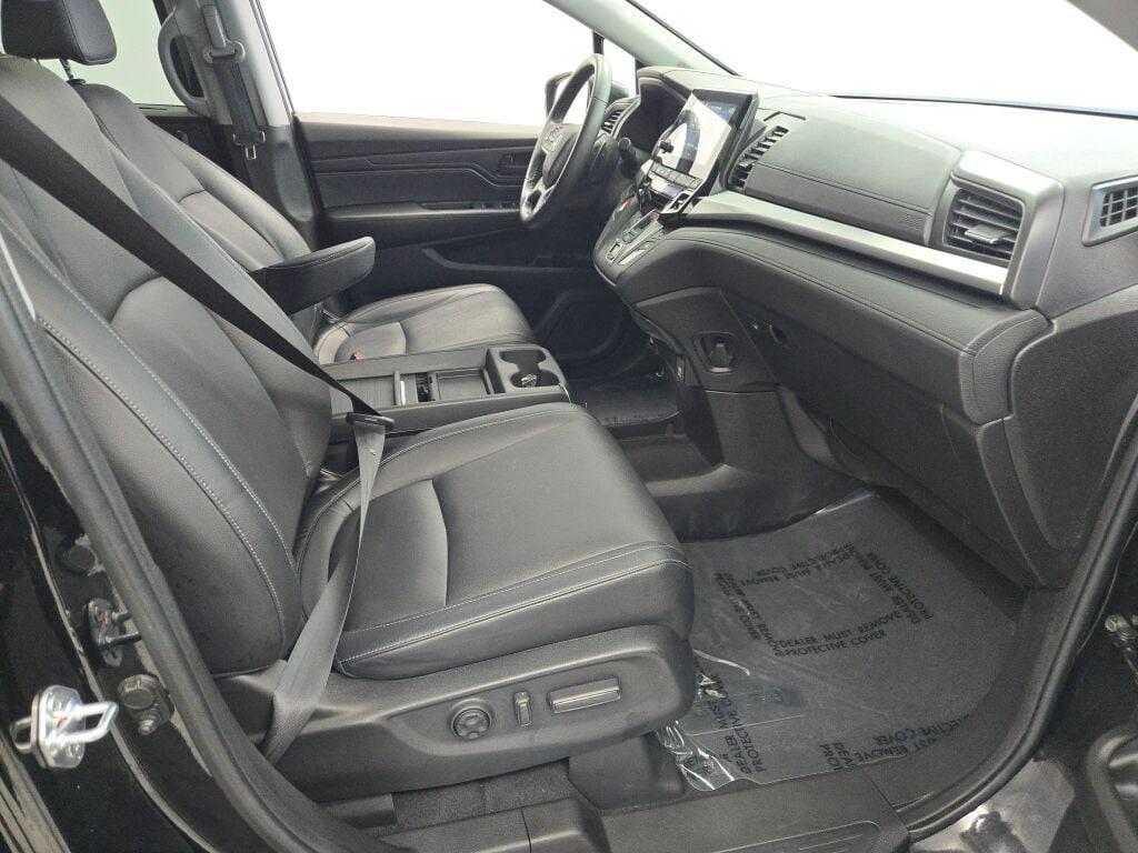 used 2023 Honda Odyssey car, priced at $35,399
