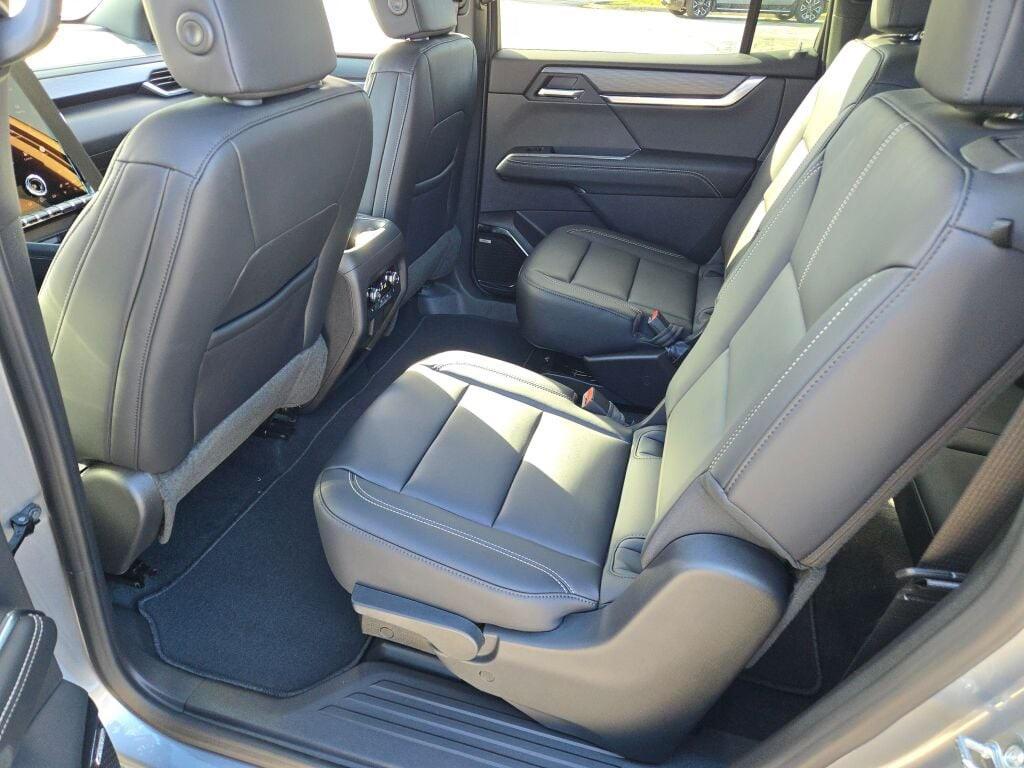 new 2026 GMC Acadia car, priced at $49,358