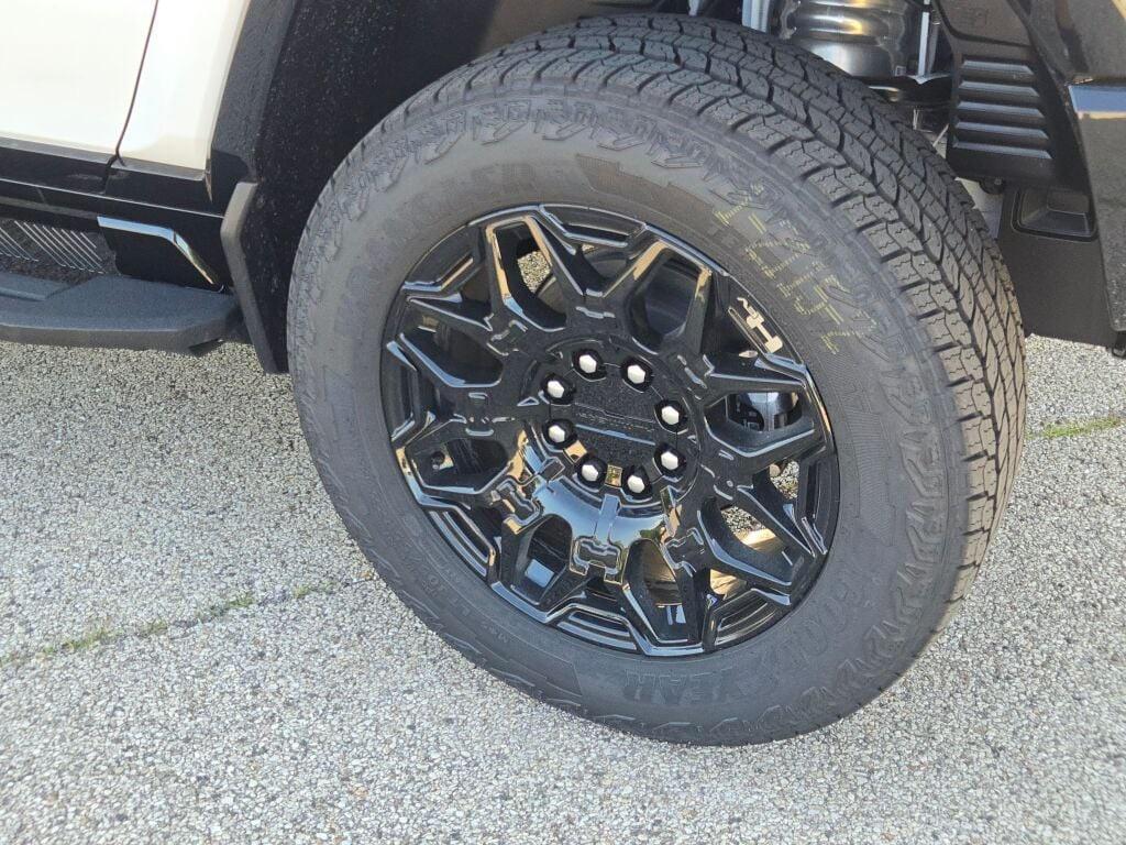 new 2025 GMC HUMMER EV SUV car, priced at $87,997