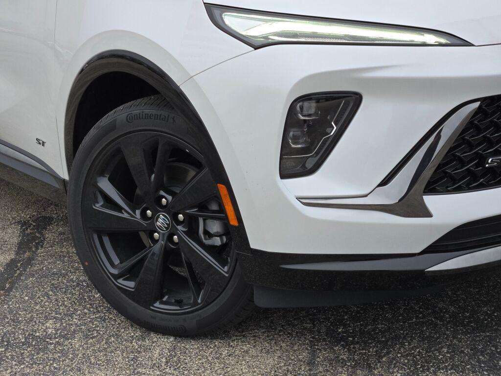 new 2025 Buick Envision car, priced at $37,497