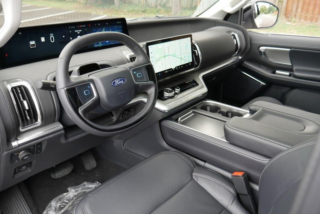 new 2025 Ford Expedition Max car, priced at $80,174