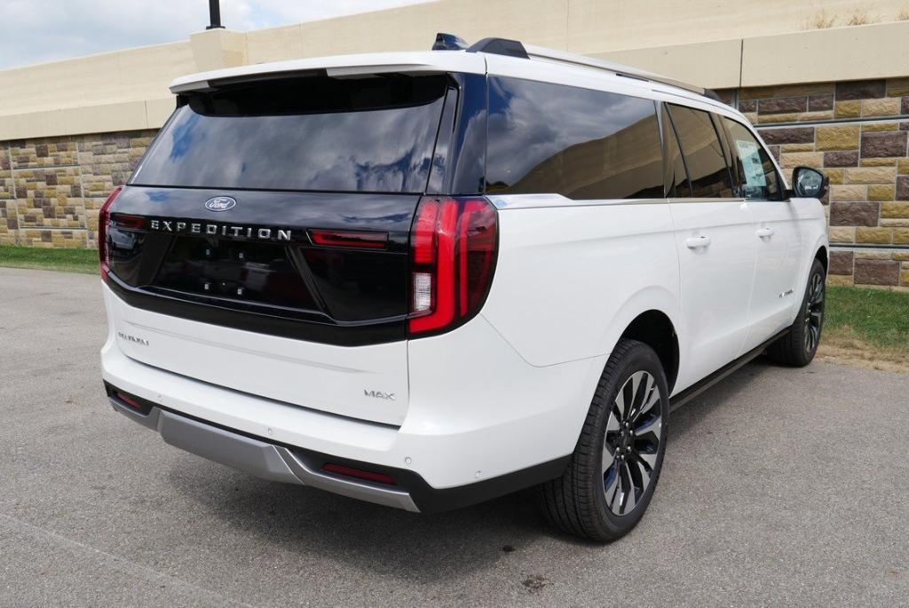 new 2025 Ford Expedition Max car, priced at $80,174