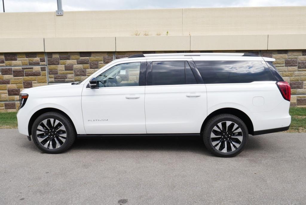 new 2025 Ford Expedition Max car, priced at $80,174