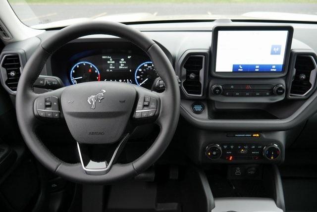 new 2024 Ford Bronco Sport car, priced at $31,424