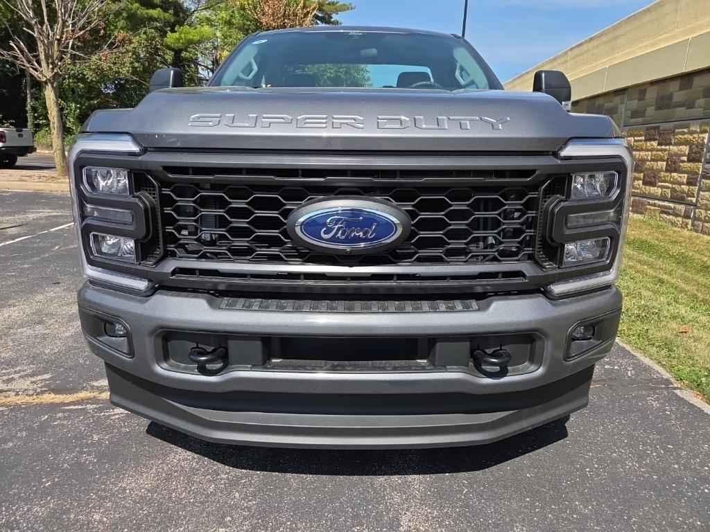new 2025 Ford F-250 car, priced at $60,852