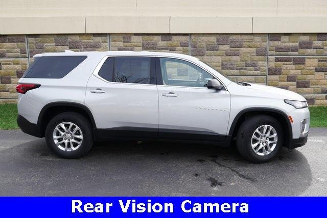 used 2022 Chevrolet Traverse car, priced at $25,196