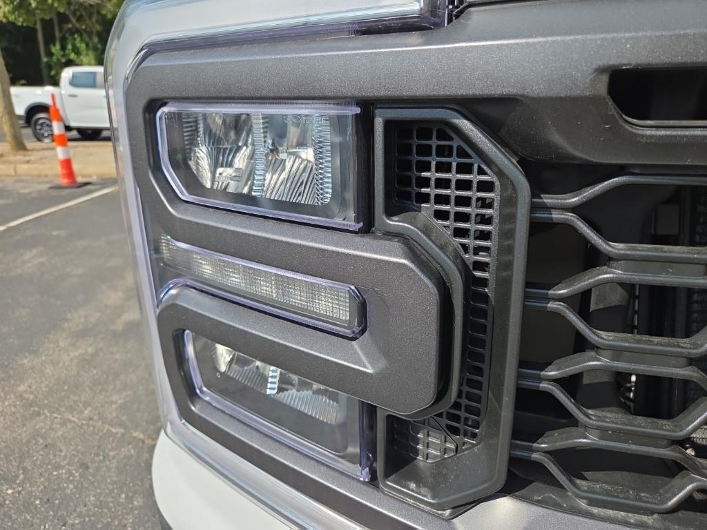new 2025 Ford F-350 car, priced at $56,728