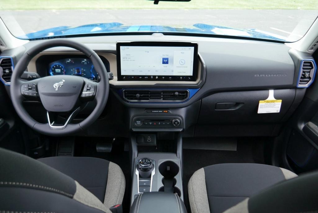 new 2025 Ford Bronco Sport car, priced at $38,526