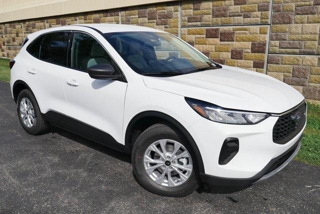 new 2024 Ford Escape car, priced at $32,198