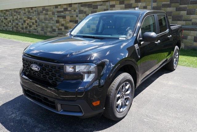 new 2025 Ford Maverick car
