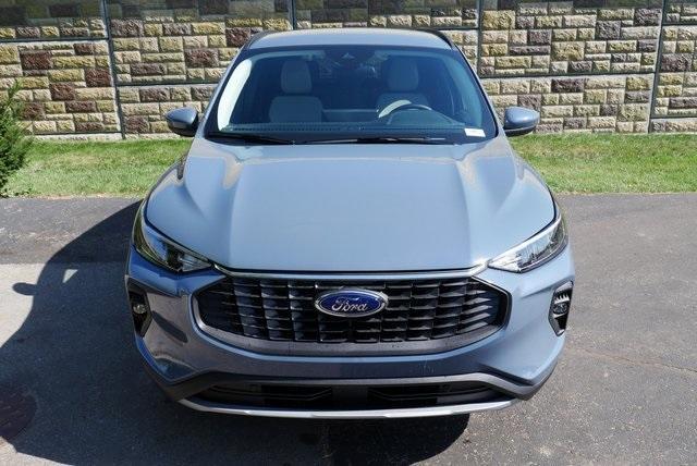 new 2025 Ford Escape car, priced at $36,786