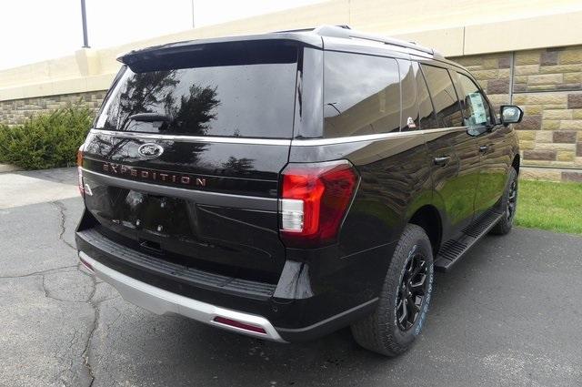 new 2024 Ford Expedition car, priced at $71,699