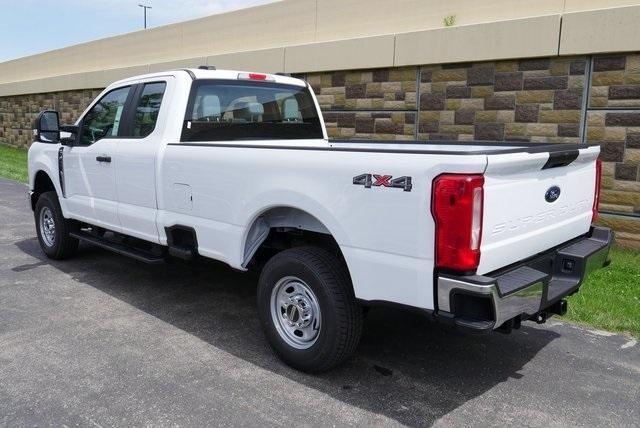 new 2025 Ford F-250 car, priced at $51,792