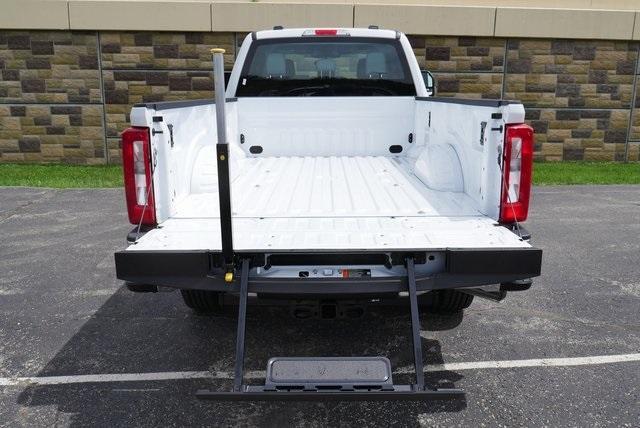 new 2025 Ford F-250 car, priced at $51,792