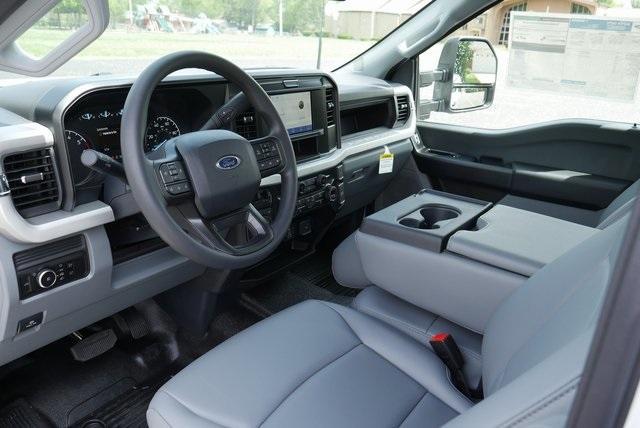 new 2025 Ford F-250 car, priced at $51,792