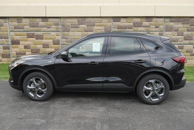 new 2025 Ford Escape car, priced at $33,189