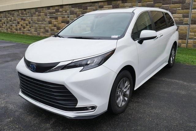 used 2024 Toyota Sienna car, priced at $49,919