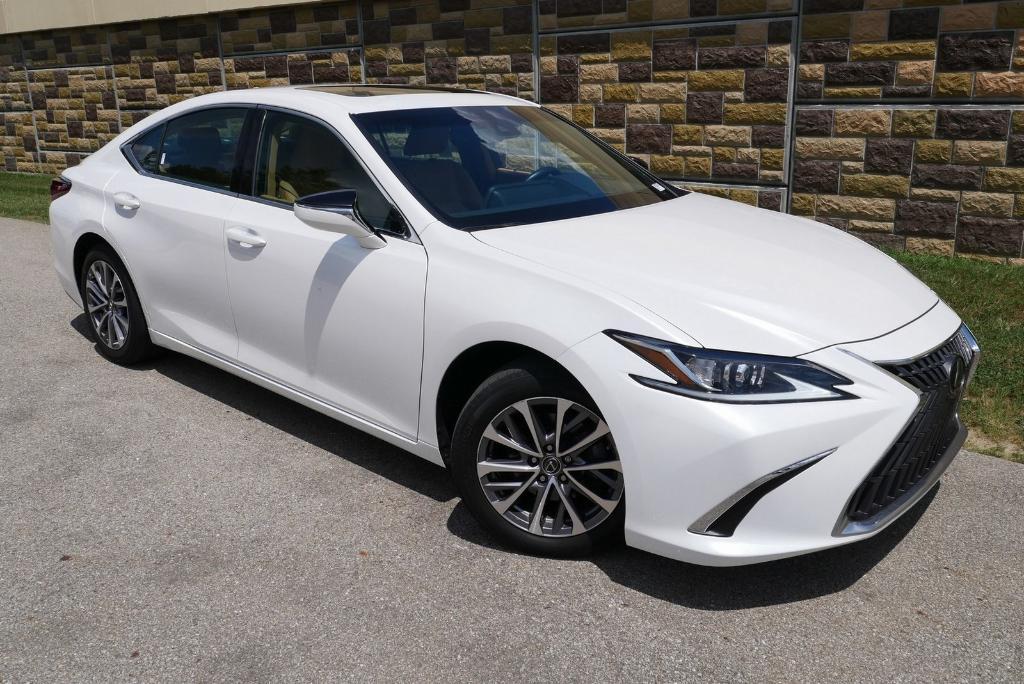 used 2022 Lexus ES 350 car, priced at $31,975