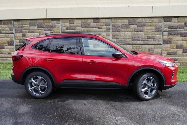 new 2025 Ford Escape car, priced at $33,417