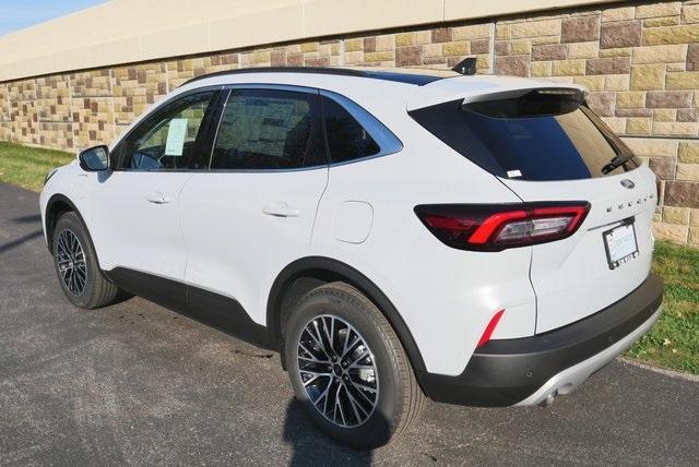 new 2025 Ford Escape car, priced at $38,576