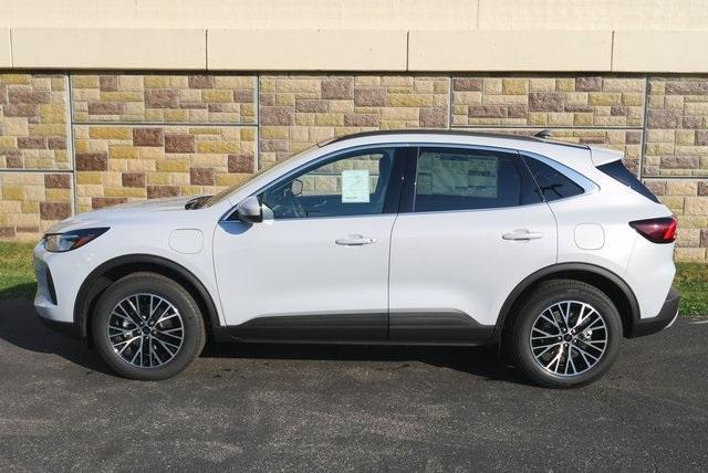 new 2025 Ford Escape car, priced at $38,576