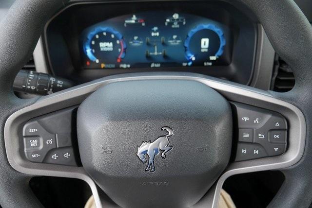 new 2025 Ford Bronco car, priced at $41,011
