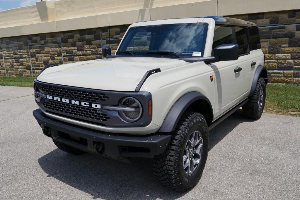 new 2025 Ford Bronco car, priced at $60,730