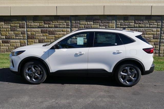 new 2025 Ford Escape car, priced at $33,868