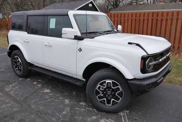 new 2024 Ford Bronco car, priced at $52,397