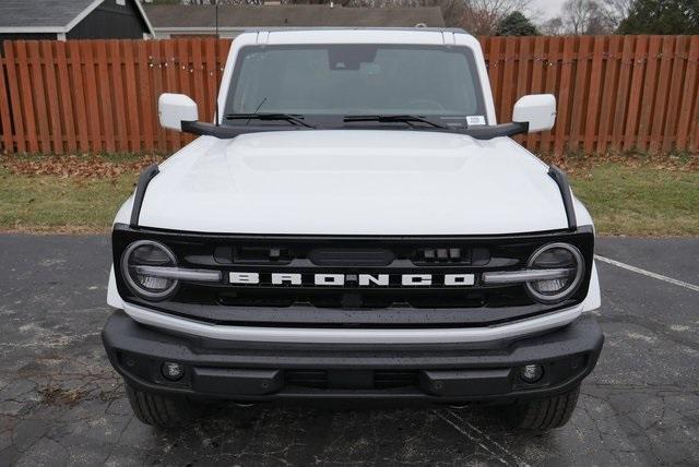 new 2024 Ford Bronco car, priced at $52,397