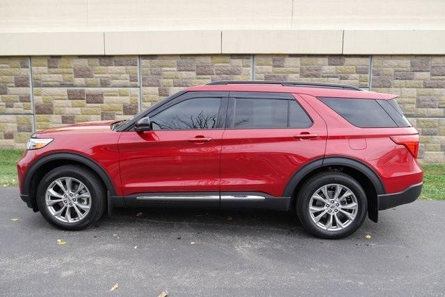 used 2024 Ford Explorer car, priced at $40,716