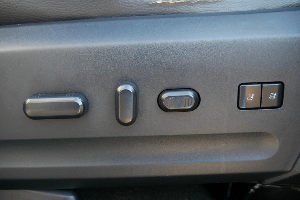 used 2015 Ford Expedition car, priced at $9,820