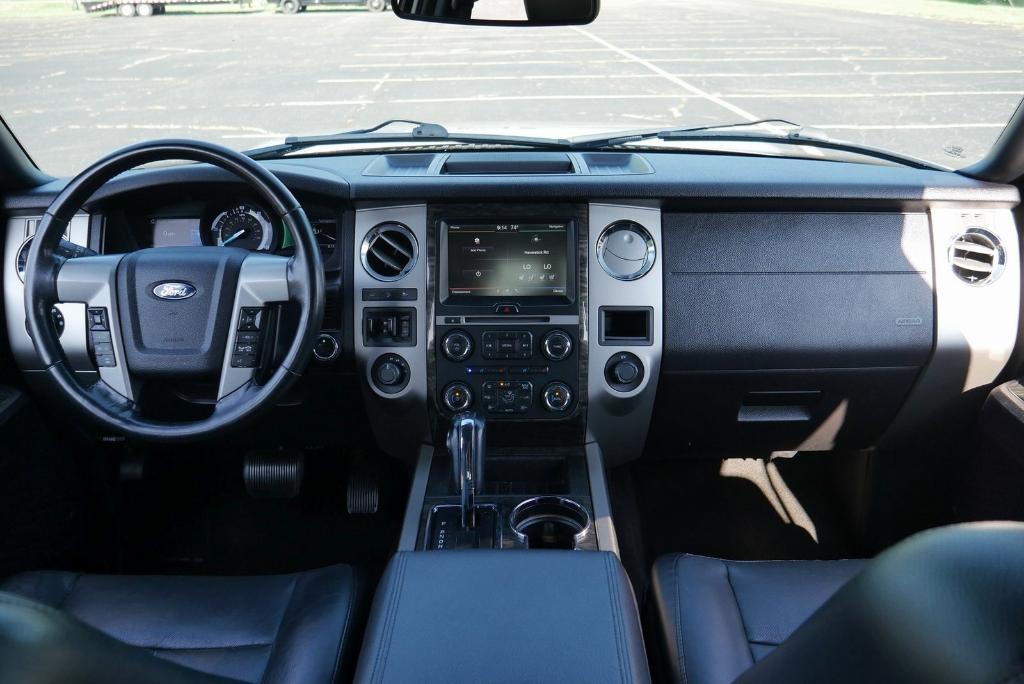 used 2015 Ford Expedition car, priced at $9,820