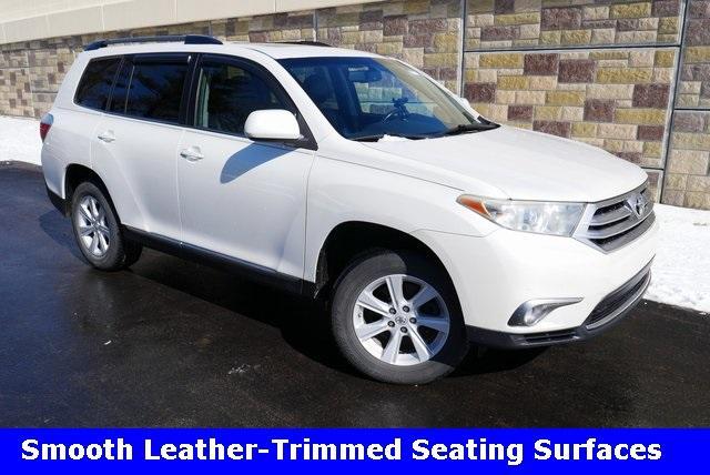 used 2013 Toyota Highlander car, priced at $13,777