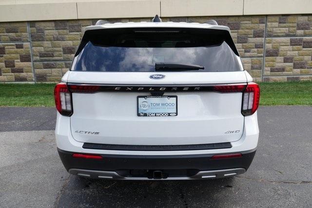 new 2025 Ford Explorer car, priced at $47,037