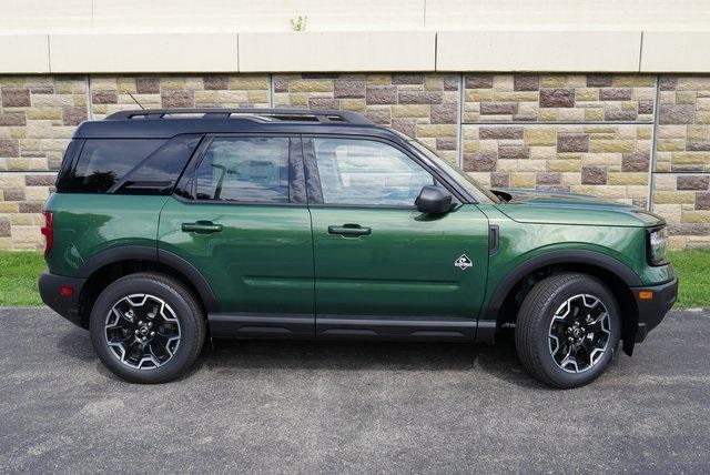 new 2025 Ford Bronco Sport car, priced at $35,317