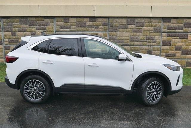 new 2024 Ford Escape car, priced at $40,862