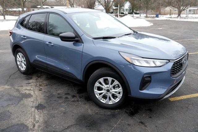 new 2025 Ford Escape car, priced at $29,290