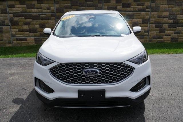 used 2024 Ford Edge car, priced at $28,301
