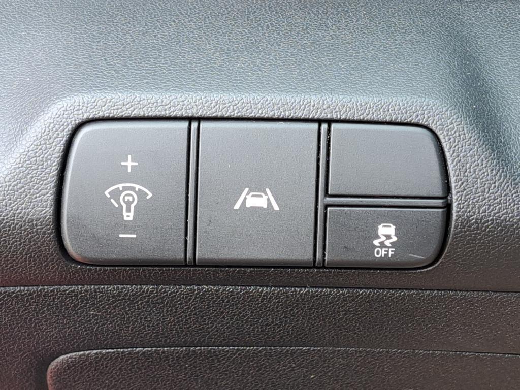 used 2021 Hyundai Elantra car, priced at $19,020