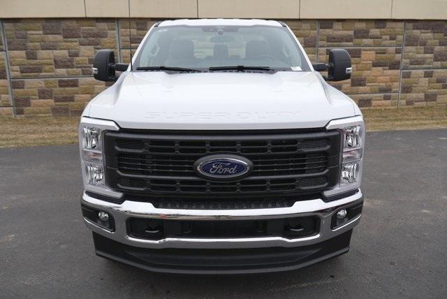 new 2025 Ford F-350 car, priced at $64,643