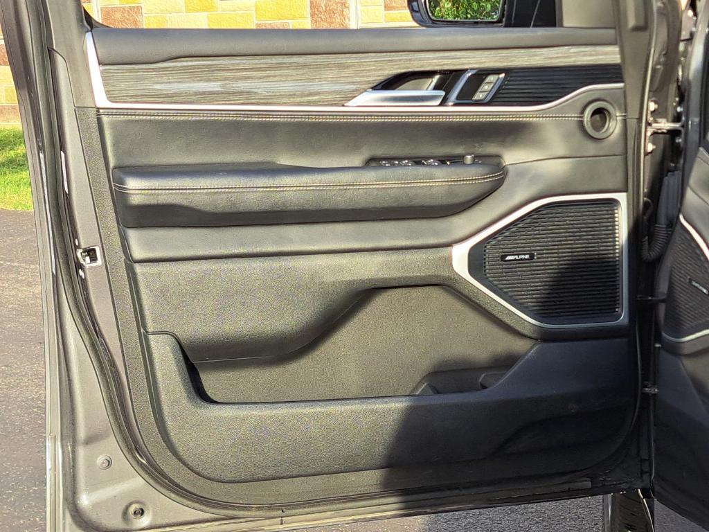 used 2022 Jeep Wagoneer car, priced at $43,720