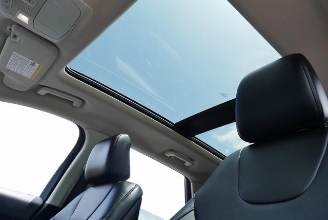 used 2021 Ford Edge car, priced at $28,618