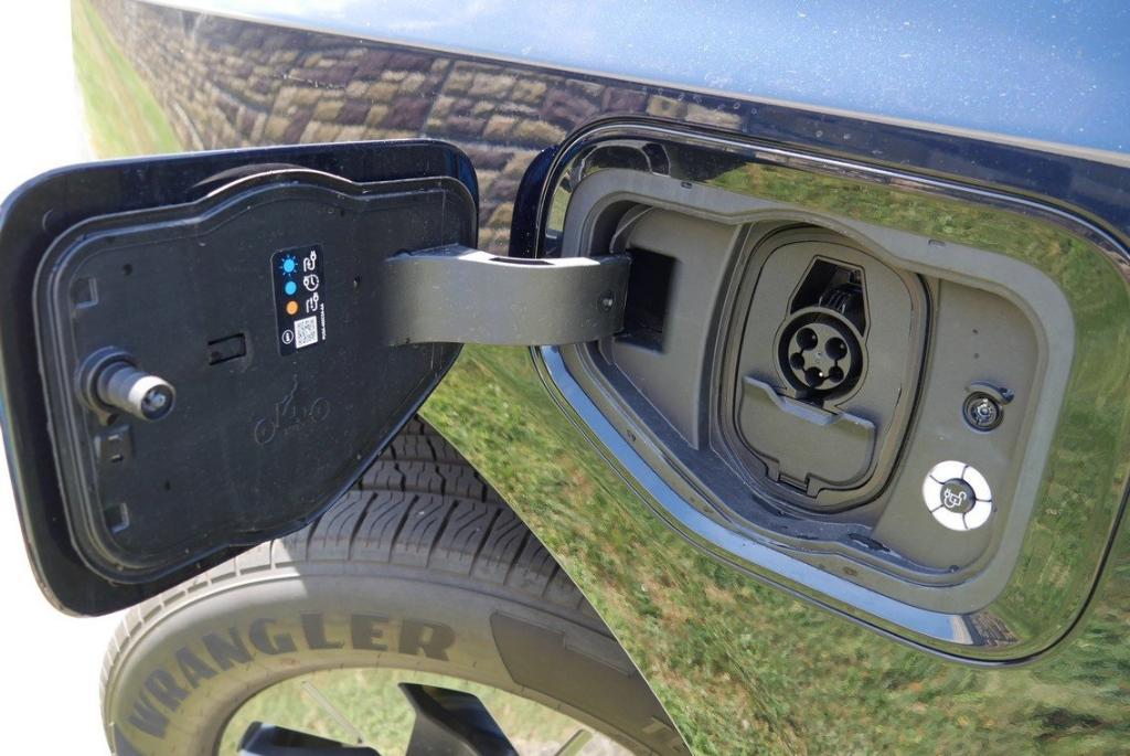 new 2025 Ford F-150 Lightning car, priced at $70,553
